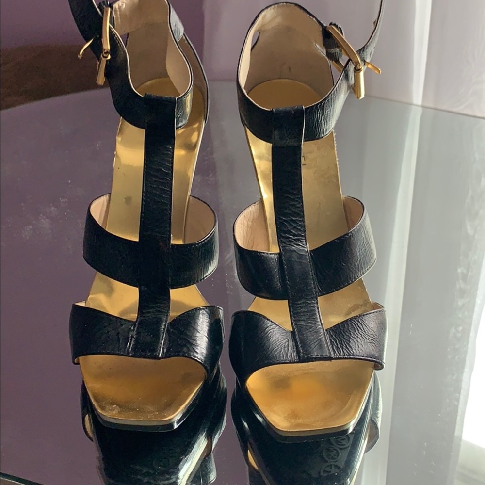 MICHAEL KORS HEELS